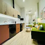 Stylish Design In Apartman Valencia