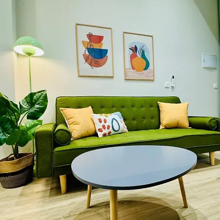 Modern & Cozy Flat Close To Center Valencia