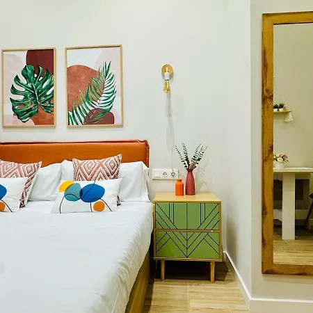 Modern & Cozy Flat Close To Center